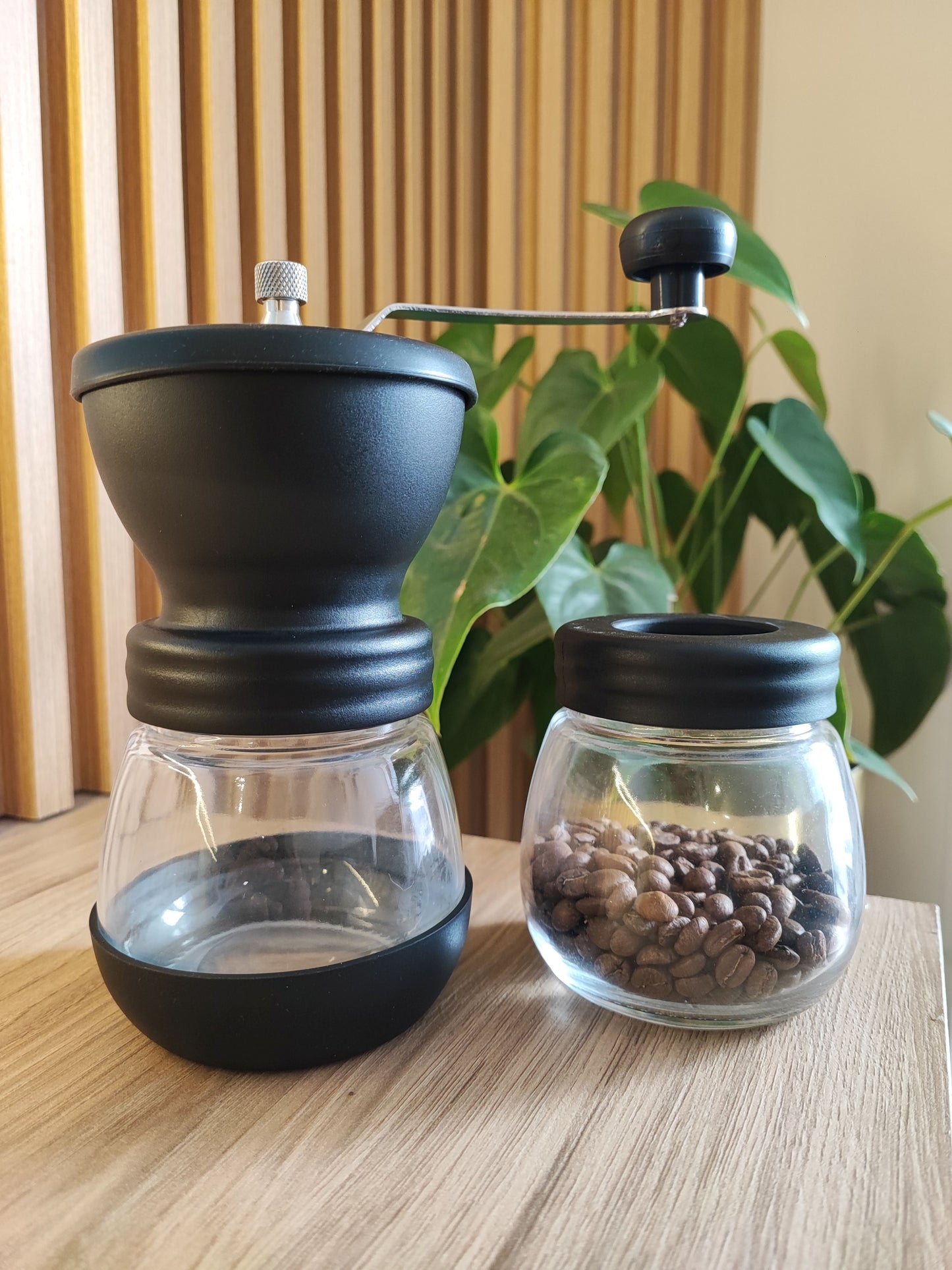 Combo: Café en Grano (500gr) + Molino Manual